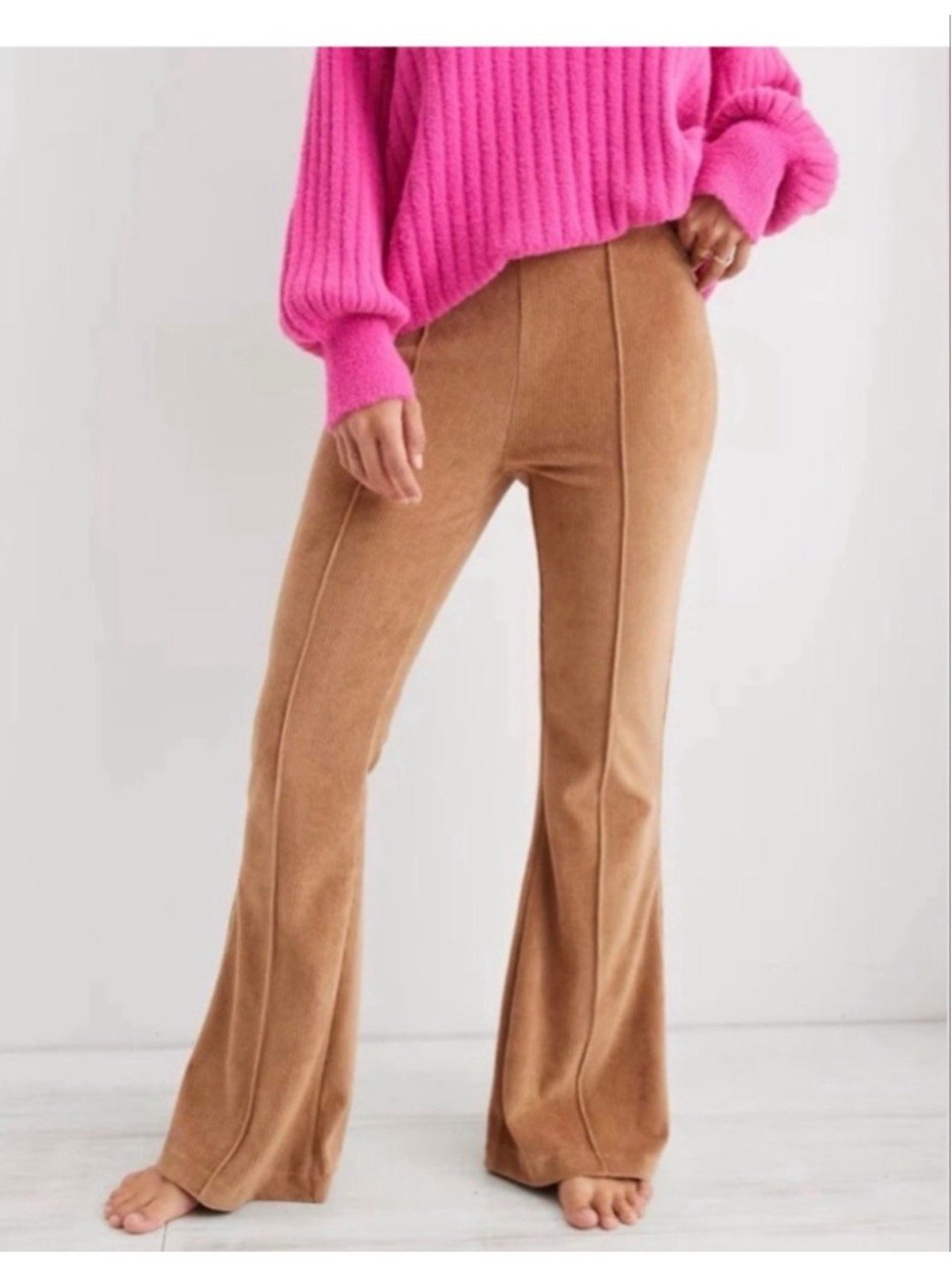 Women's Aerie Tan Groove-On Rib Velour Flare Pants Size M